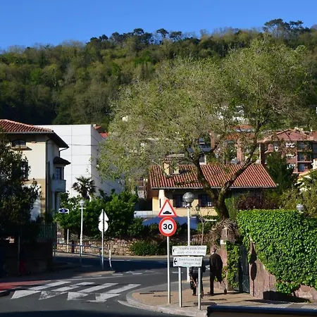 ペンシオン グロセン ゲストハウス