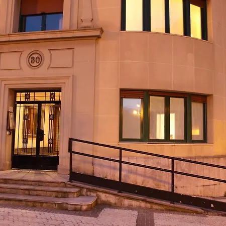 ペンシオン グロセン 2* サン・セバスティアン