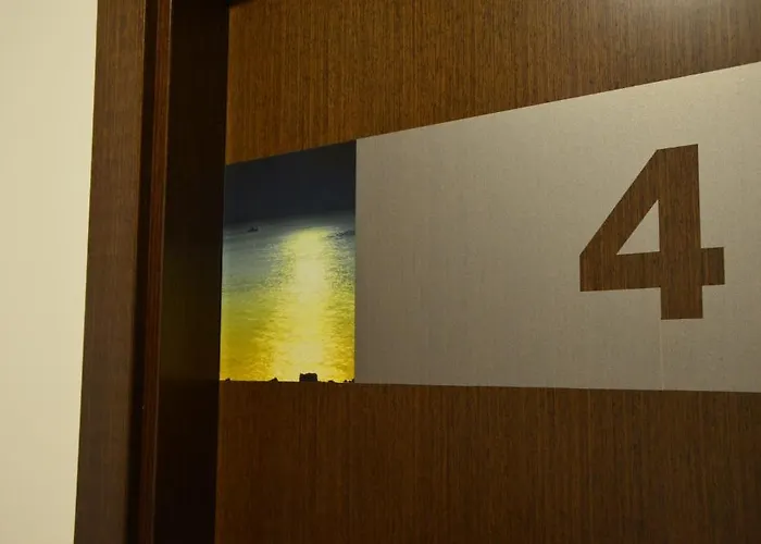 ペンシオン グロセン ゲストハウス 2*